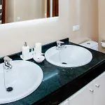 Дом отдыха Casa Familia Коста Бланка